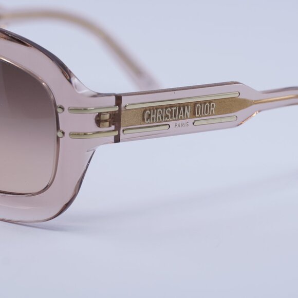?️ New Dior DIORSIGNATURE M1U 40F1 Sunglasses - Pink Frame, Roviex Frame